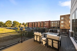 6233 Station Court Dr, Cincinnati, OH 45224