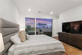 283 Dockside Ln, San Pedro, CA 90731
