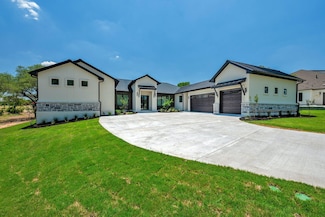 125 Stockman Dr, Dripping Springs, TX 78620
