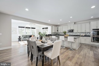 547 Apricot St, Stafford, VA 22554