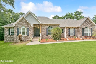5080 Longbow Dr, Kiln, MS 39556