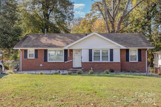 955 Clanton Rd, Charlotte, NC 28217