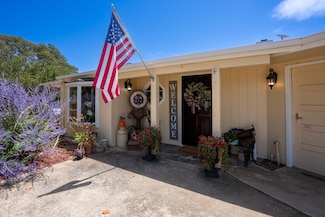 3225 Hillman Ln, Royal Oaks, CA 95076