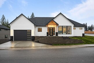 7026 E Beverly Dr, Spokane Valley, WA 99212