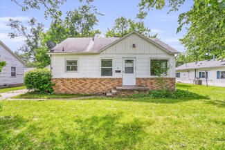 20 Charles Dr, Rantoul, IL 61866