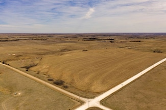 00000 Cc Rd, Plainville, KS 67663
