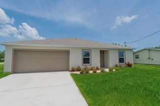 791 NW Riverside Dr, Port Saint Lucie, FL 34983
