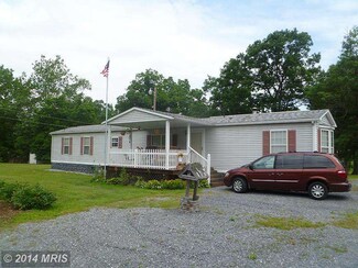 8566 Oakdale Rd, Orrstown, PA 17244