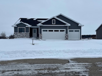 903 7th Ave, Wanamingo, MN 55983