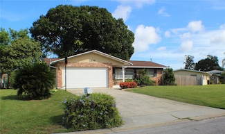 1366 Windsor Dr, Clearwater, FL 33756