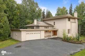 3743 Mount Blanc Cir, Anchorage, AK 99508