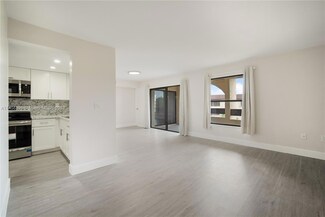 9280 SW 123rd Ct Unit 406, Miami, FL 33186