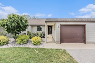 3431 Brookview Ct, Hudsonville, MI 49426