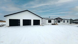 2264 Berger Dr, Fort Rice, ND 58554
