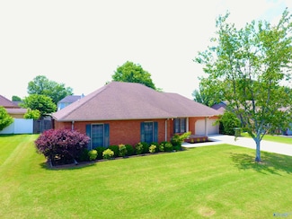 2909 Winfrey Dr SW, Decatur, AL 35603