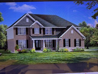 3571 Sunny Acres Dr, Fairfield, OH 45013
