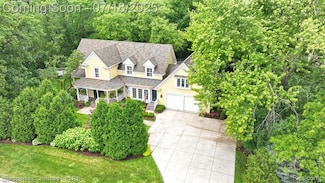 1333 N Adams Rd, Birmingham, MI 48009