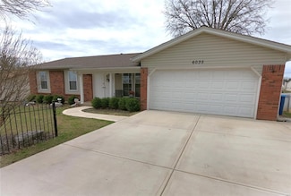 6035 Grand Marnier Dr, Saint Louis, MO 63129