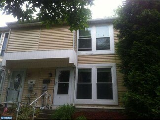 748 Summit Chase Dr, Reading, PA 19611