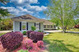 72 Grayson New Hope Rd, Grayson, GA 30017