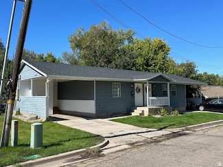 4045 Hillcrest Cir, Ogden, UT 84405