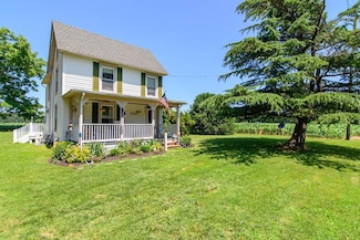 29682 Burtons Shore Rd, Onley, VA 23418