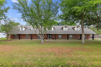 800 Granger St, Iowa, LA 70647