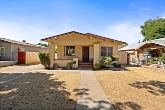 3334 E Montecito Ave, Fresno, CA 93702