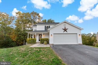 4 Lure Ct, Inwood, WV 25428