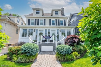 34 Park Ave, Caldwell, NJ 07006