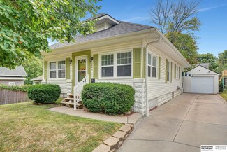 2849 Everett St, Lincoln, NE 68502