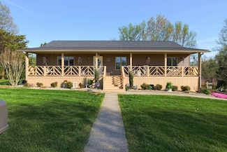 225 John Richard Ln, Hawesville, KY 42348