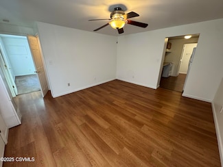 2078 N Susquehanna Apt 4 Trail, Selinsgrove, PA 17870