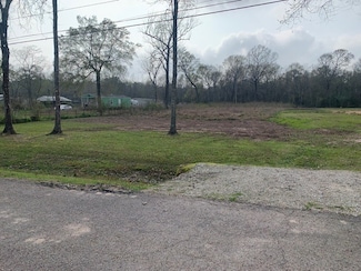 421 County Road 4012, Dayton, TX 77535