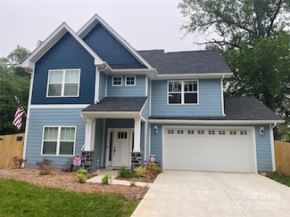 5733 Selkirk Dr, Hickory, NC 28601