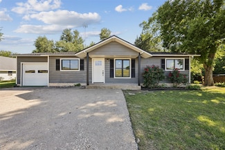 656 Sardis St, Midlothian, TX 76065