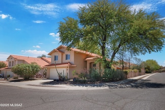 8030 E Hampton Dr, Tucson, AZ 85715