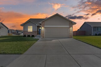 1622 N Thoroughbred St, Wichita, KS 67235
