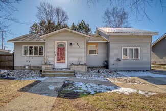 1903 Mary St, Cadillac, MI 49601