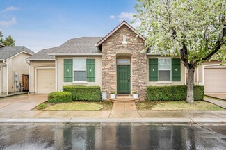 1691 N Monaco Ln, Clovis, CA 93619