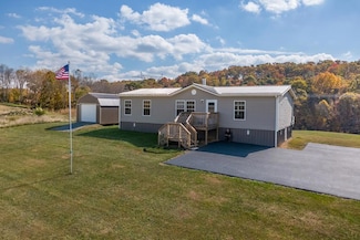 489 Rural Retreat Lake Rd, Rural Retreat, VA 24368