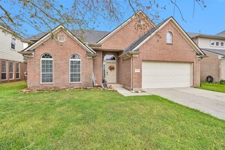 9911 Valance Way, Conroe, TX 77385
