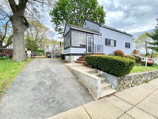 23 Dania St, Mattapan, MA 02126