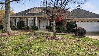 1855 Cameron Heights Cir, Denver, NC 28037