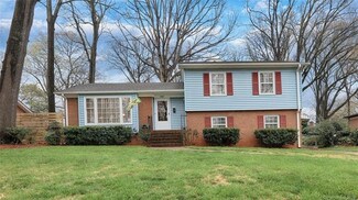 4507 Carriage Drive Cir, Charlotte, NC 28205