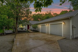 1494 Old Carriage Ct, Canal Winchester, OH 43110