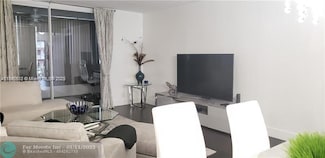 301 NE 14th Ave Unit 202, Hallandale Beach, FL 33009