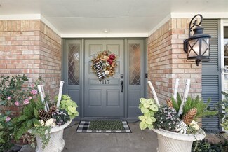 7117 Serrano Dr, Benbrook, TX 76126