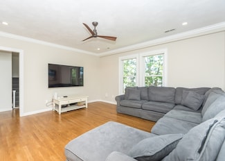 78 Highland Ave Unit 78, Newtonville, MA 02460