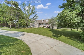 54030 Dequindre Rd, Shelby Township, MI 48316